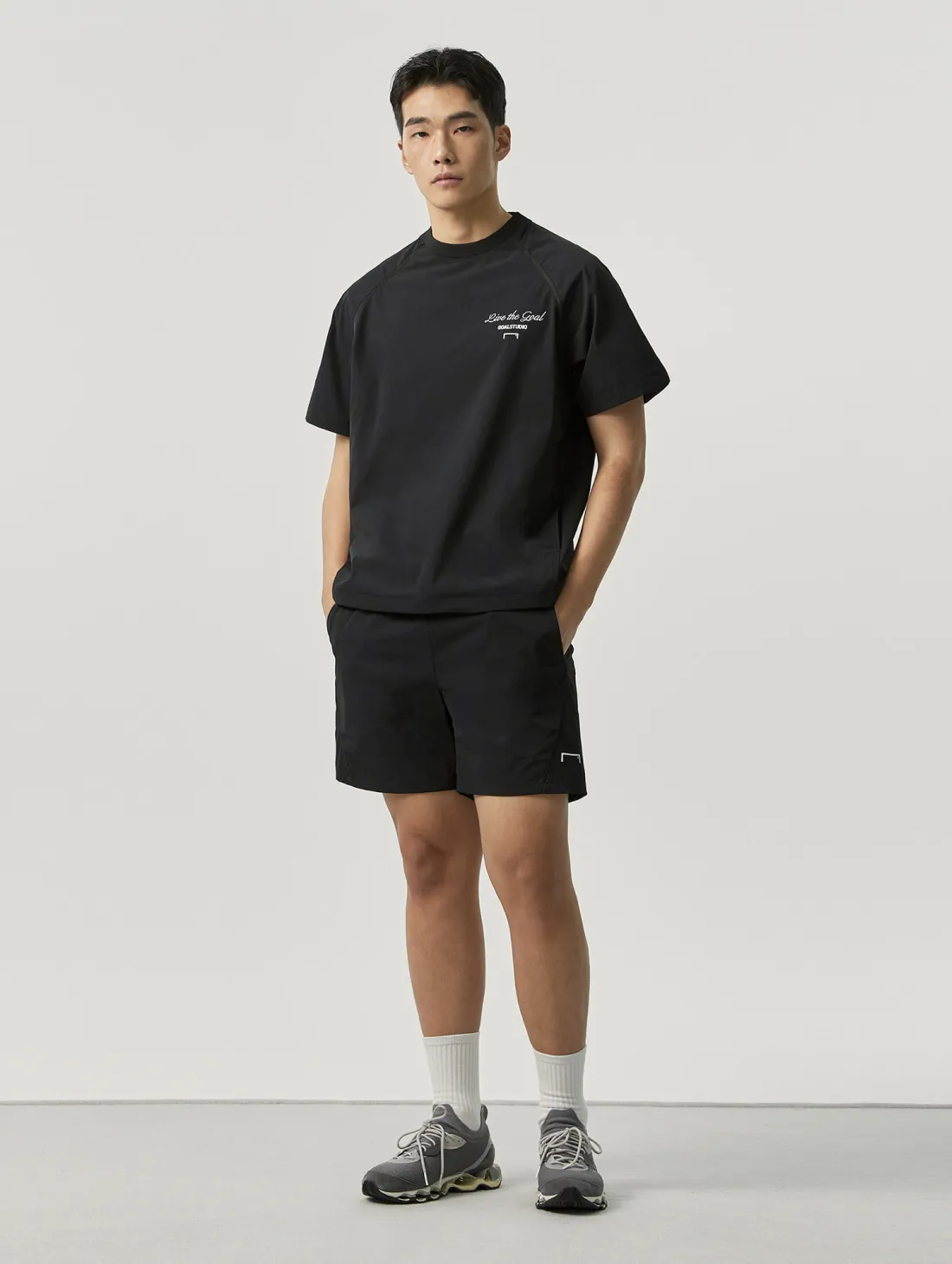 AIR THROUGH SHORT SLEEVE WIND PULLOVER-BLACK