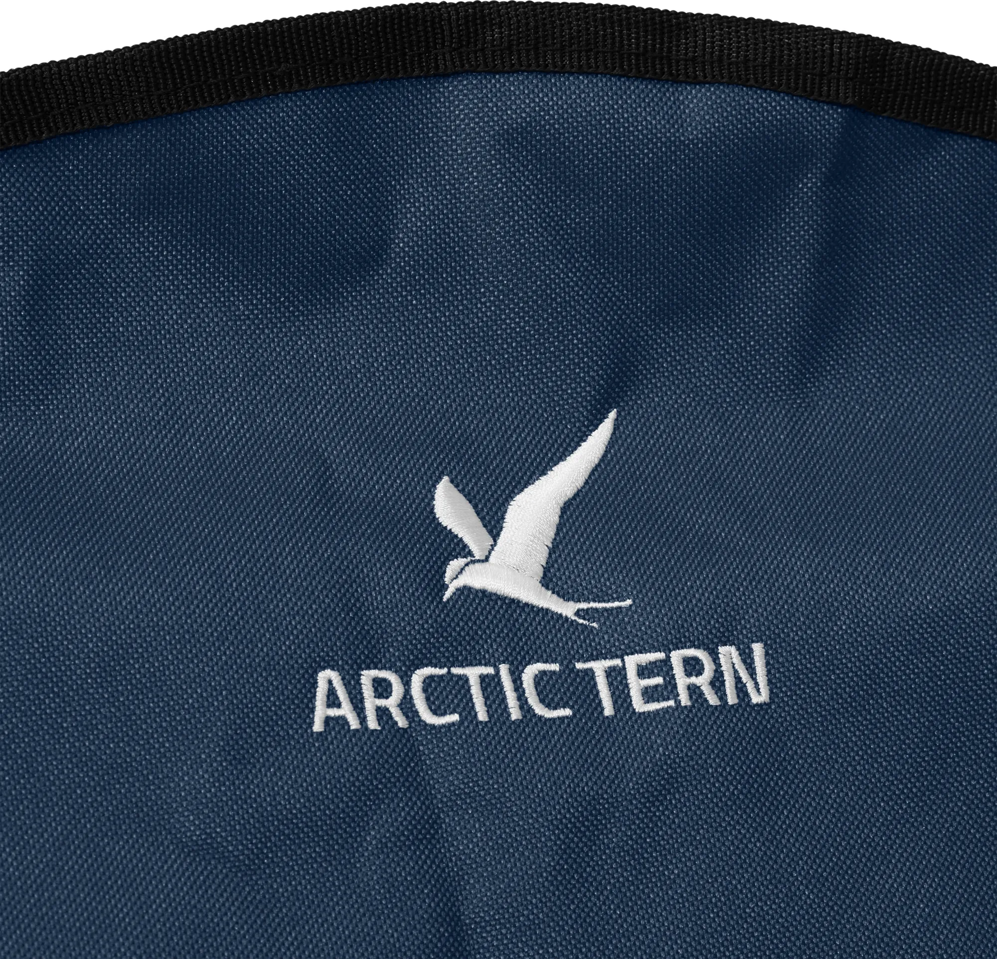 Arctic Tern Beach Chair Ensign Blue | Buy Arctic Tern Beach Chair Ensign Blue here | Outnorth