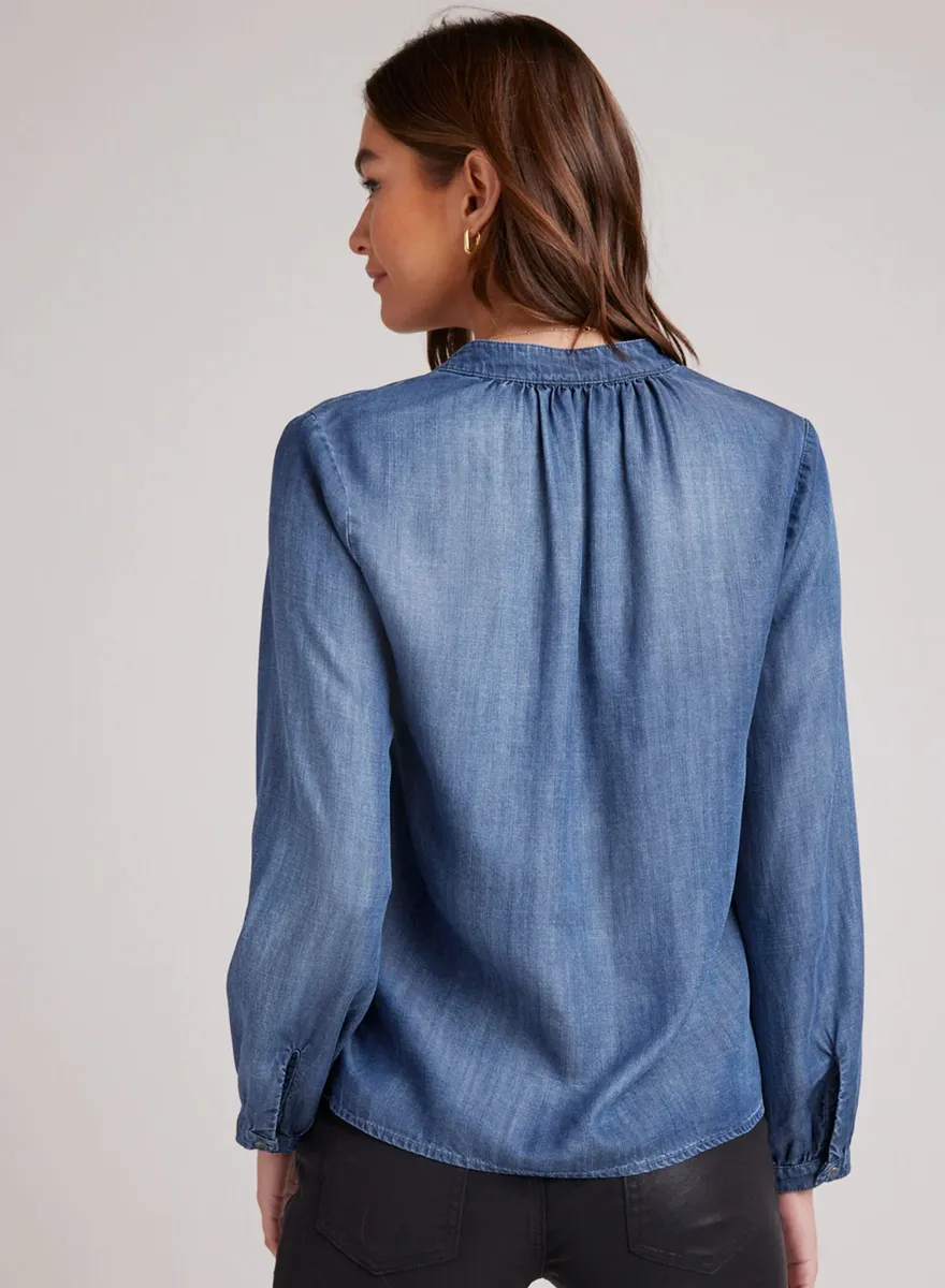 Bella Dahl Half Placket Pullover in Moonlight Wash