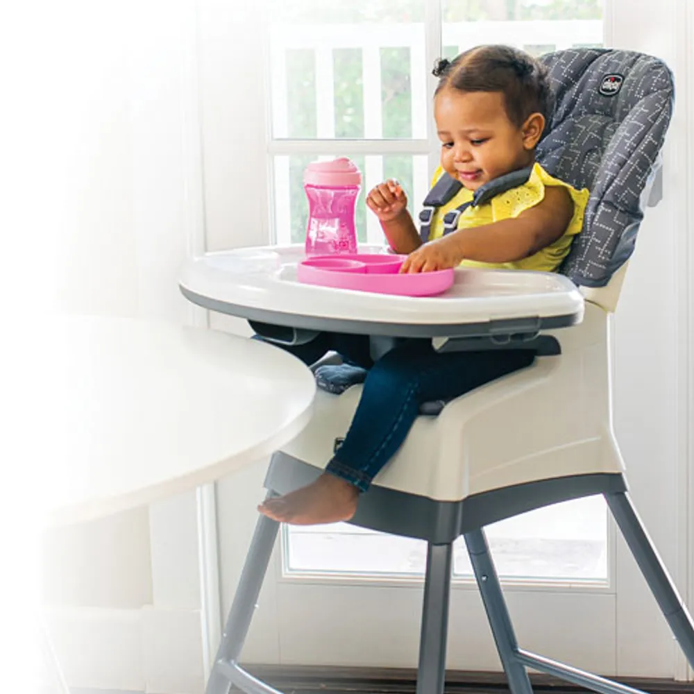 CHICCO Chicco Stack 1-2-3 Foldable High Chair with Tray - Dots