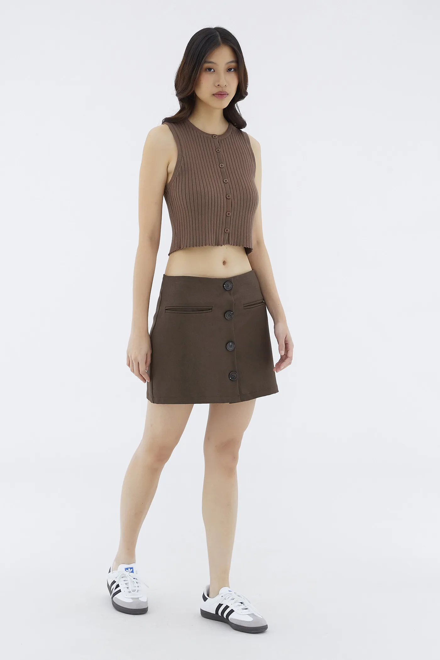 Felane Low-Rise Mini Skirt