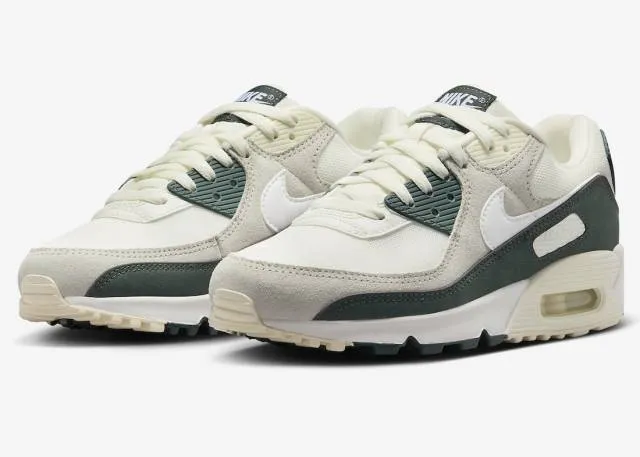 Nike WMNS Air Max 90 Vintage Green