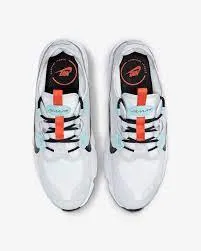 NIKE WOMENS AIR MAX INFINITY 2 - White/Pure Platinum/Light Dew/Black