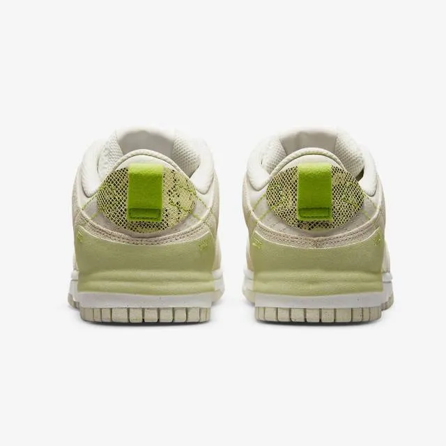 Nike Women's Dunk Low Disrupt 2 (Green Snake/ Phantom/ O...