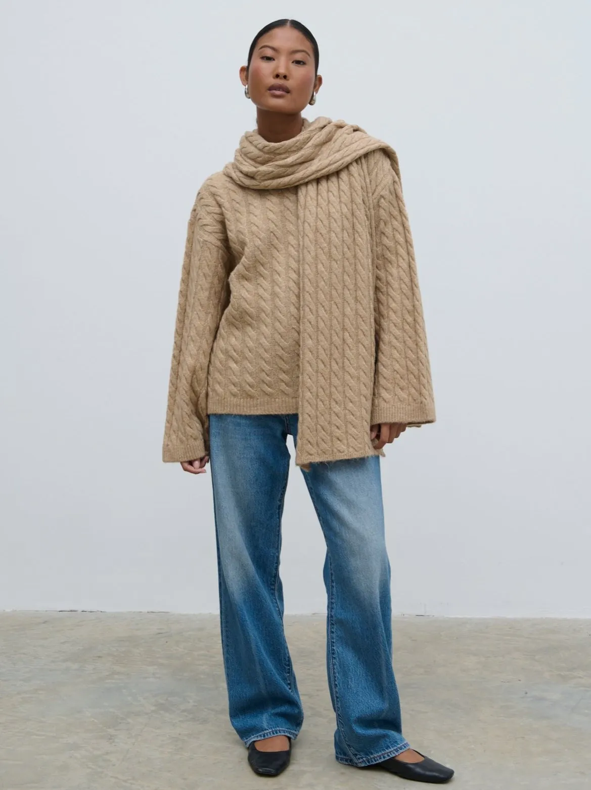 Palmer Cable Knit Jumper with Scarf - Dark Biscuit