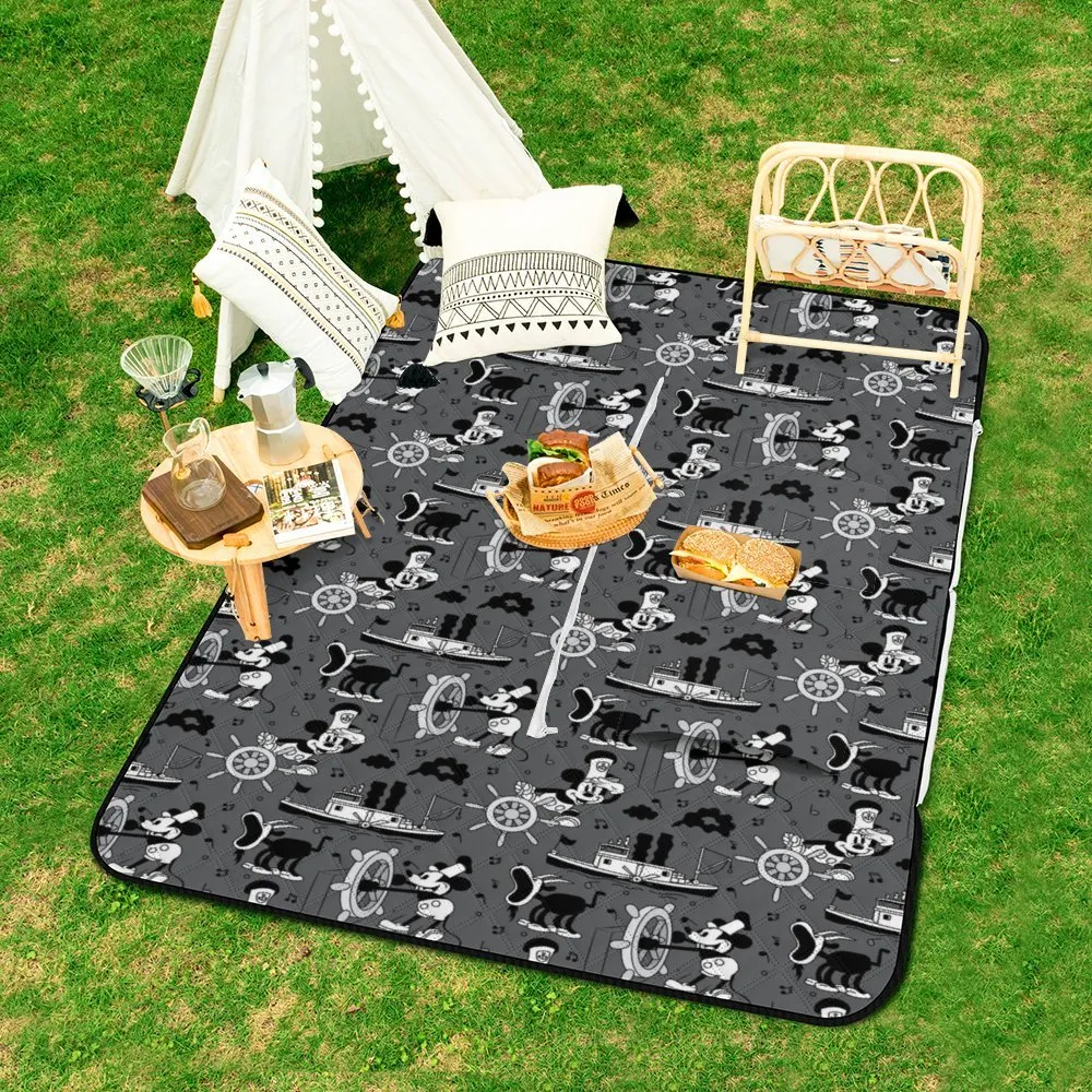 Steamboat Mickey Zipper Picnic Mat