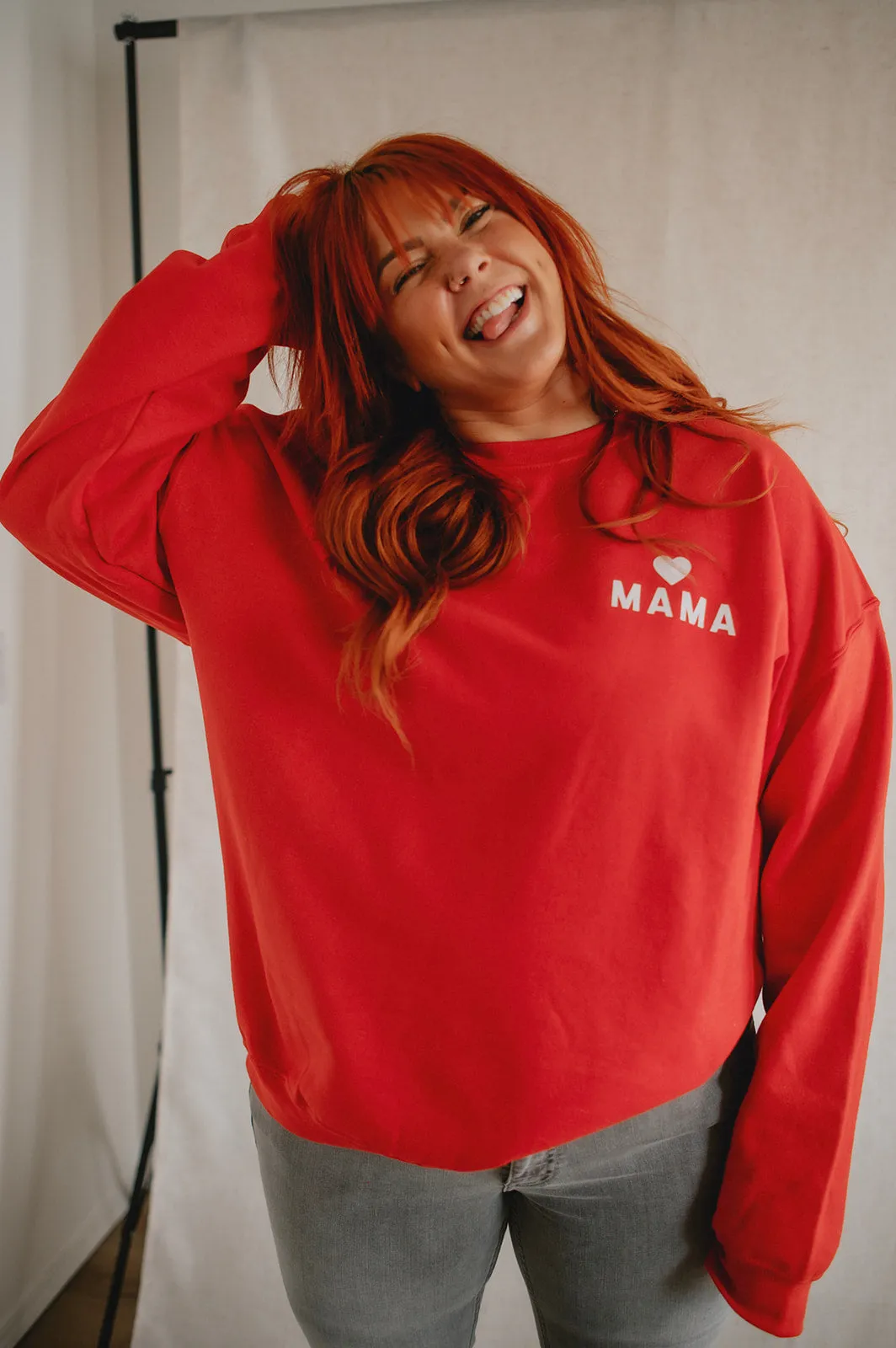 The Mama Heart Pullover Sweatshirt - Red - PLUS